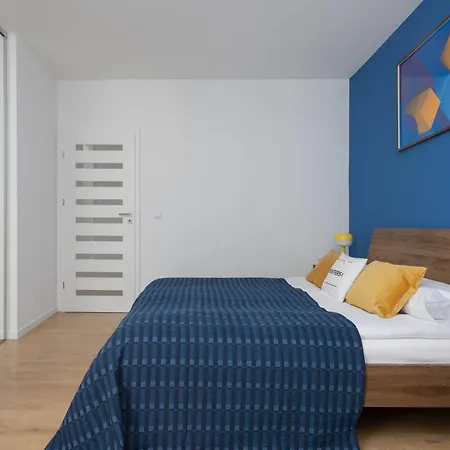 Browary Warszawskie With Air Conditioning And Parking By Renters Апартаменти Варшава
